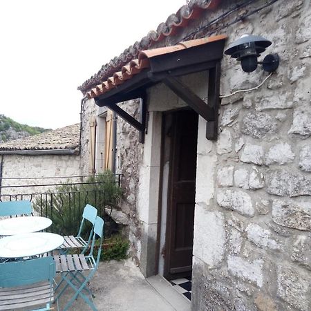 Maison Pierre Et Voute Au Coeur Du Village 발라주크 외부 사진